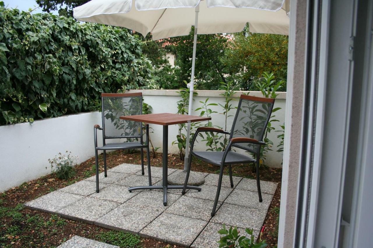 Room With Garden Сплит Экстерьер фото